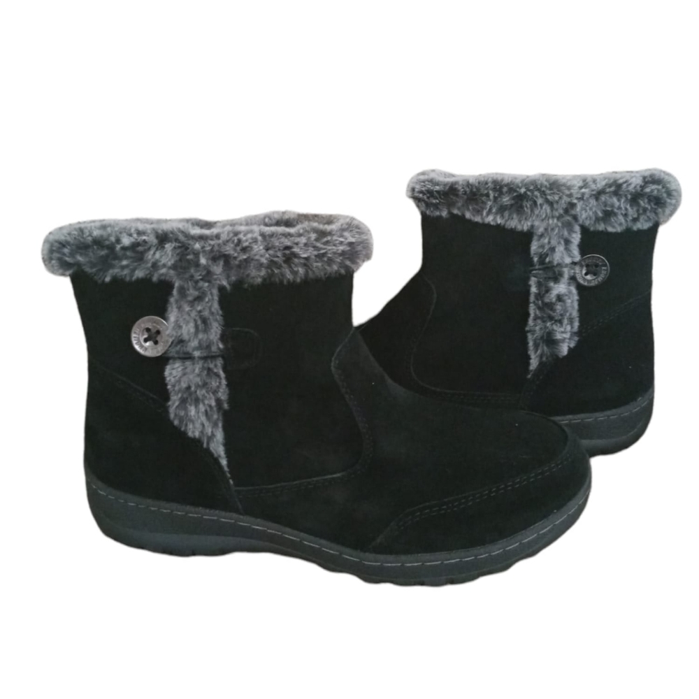 Khombu Women Boots, Size 9 Color Black